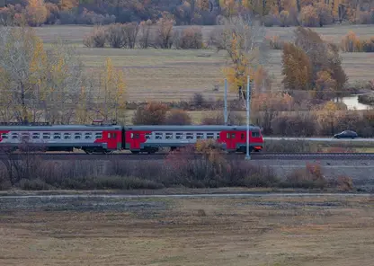 В ноябрьские праздники пригородные поезда на Красноярской железной дороге будут курсировать по особому расписанию