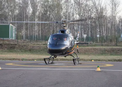 В Красноярске новорождённого пациента доставили на новую вертолётную площадку для санавиации