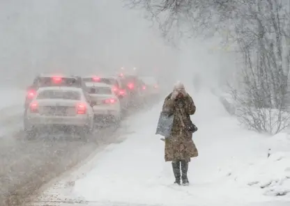 Сильный ветер и снег ожидается в Красноярском крае на выходных