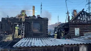 Жилой деревянный дом сгорел в Улан-Удэ
