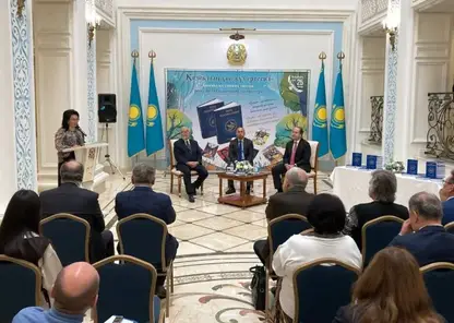 В посольстве Казахстана в Москве прошла презентация книги «Триста казахских сказок», изданной в рамках гуманитарного проекта Ивана Полякова