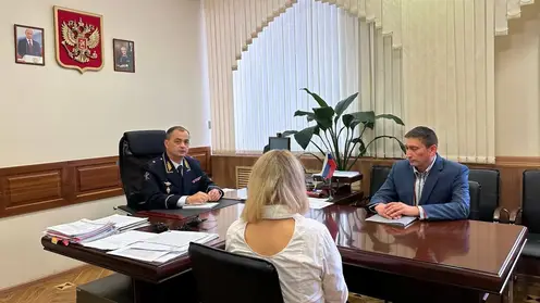 На имущество экс-депутата краевого Заксобрания Романа Гольдмана наложили арест на сумму более 1 млрд рублей