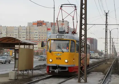 Два трамвайных вагона отремонтируют в этом году в Барнауле за 13 миллионов рублей